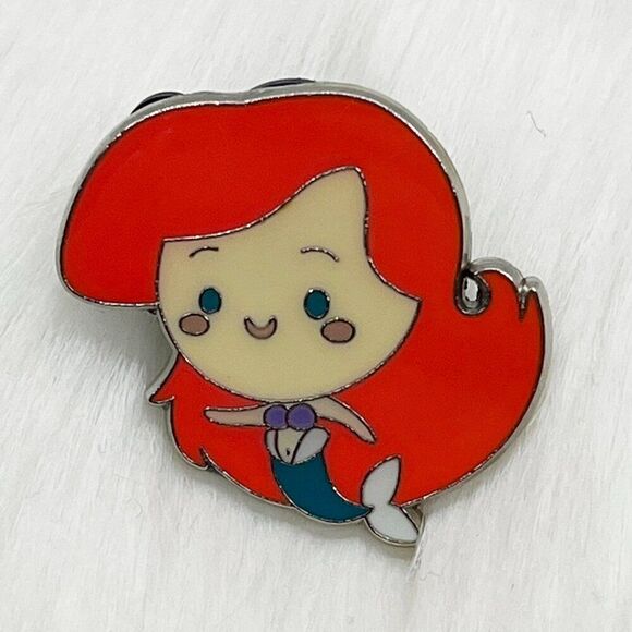 🔮 5/$25 Disney The Little Mermaid‎ Ariel Cutie Pin - Picture 1 of 2